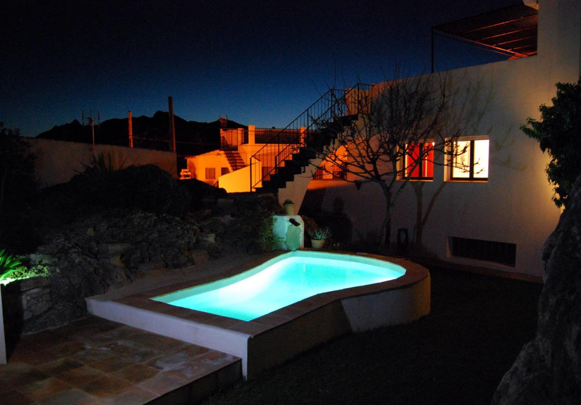 מונטקורטו Villa La Roca - A Fusion Of Modern And Typical Andalucian Architecture מראה חיצוני תמונה